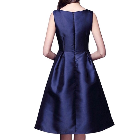 Plus/Regular Satin Feel Navy Floral A Line Dress - Picture 3 of 8